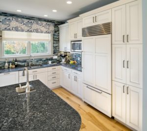 kitchen remodels - Custom center island counter top